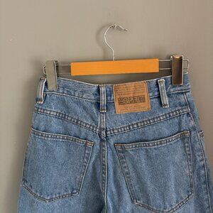 Perfect Vintage Stonewashed Highwaisted Jeans